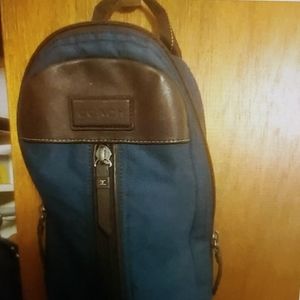 Coach 2 tone leather body/side bag